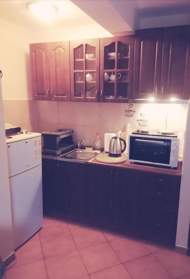 Albatros Apartment โกตอร์ ภายนอก รูปภาพ